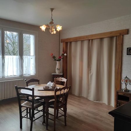 La Lisiere Appartement 2 Chambres Revin  Eksteriør bilde