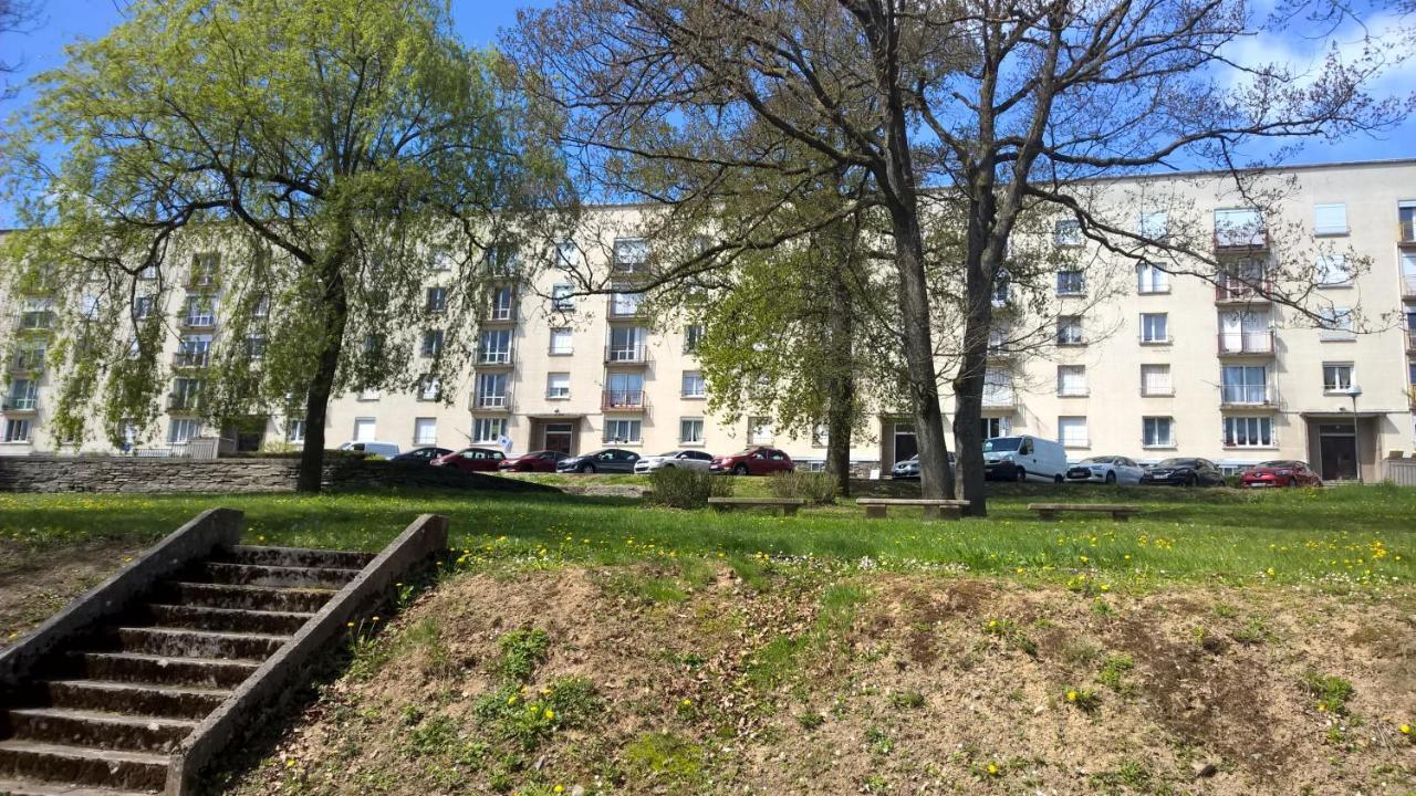La Lisiere Appartement 2 Chambres Revin  Eksteriør bilde