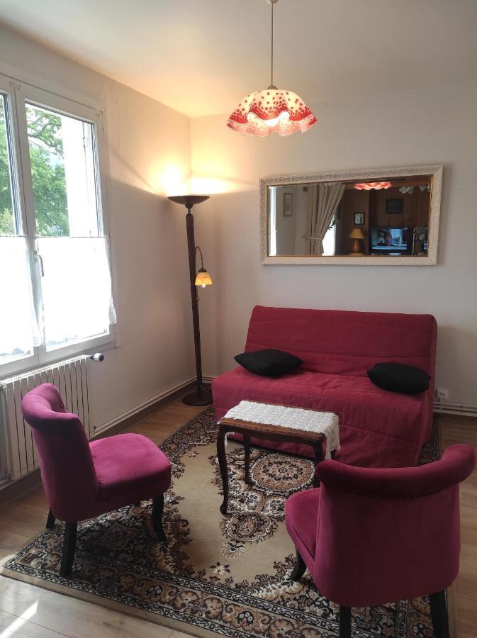 La Lisiere Appartement 2 Chambres Revin  Eksteriør bilde
