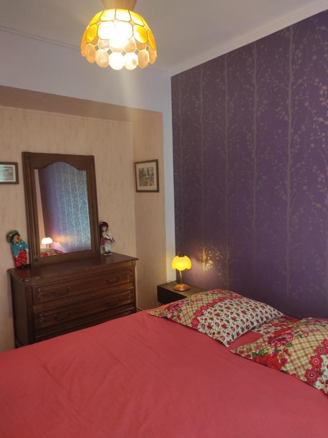 La Lisiere Appartement 2 Chambres Revin  Eksteriør bilde